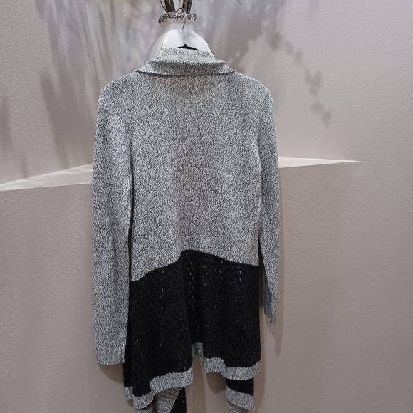 Cardigan - Picture 2 of 2